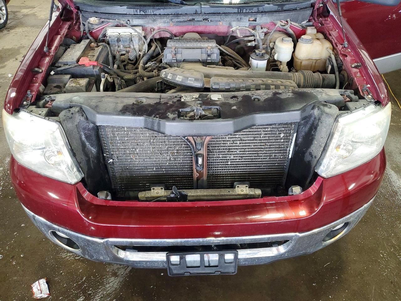 2006 Ford F150 Burgundy vin: 1FTPX14536FA15393