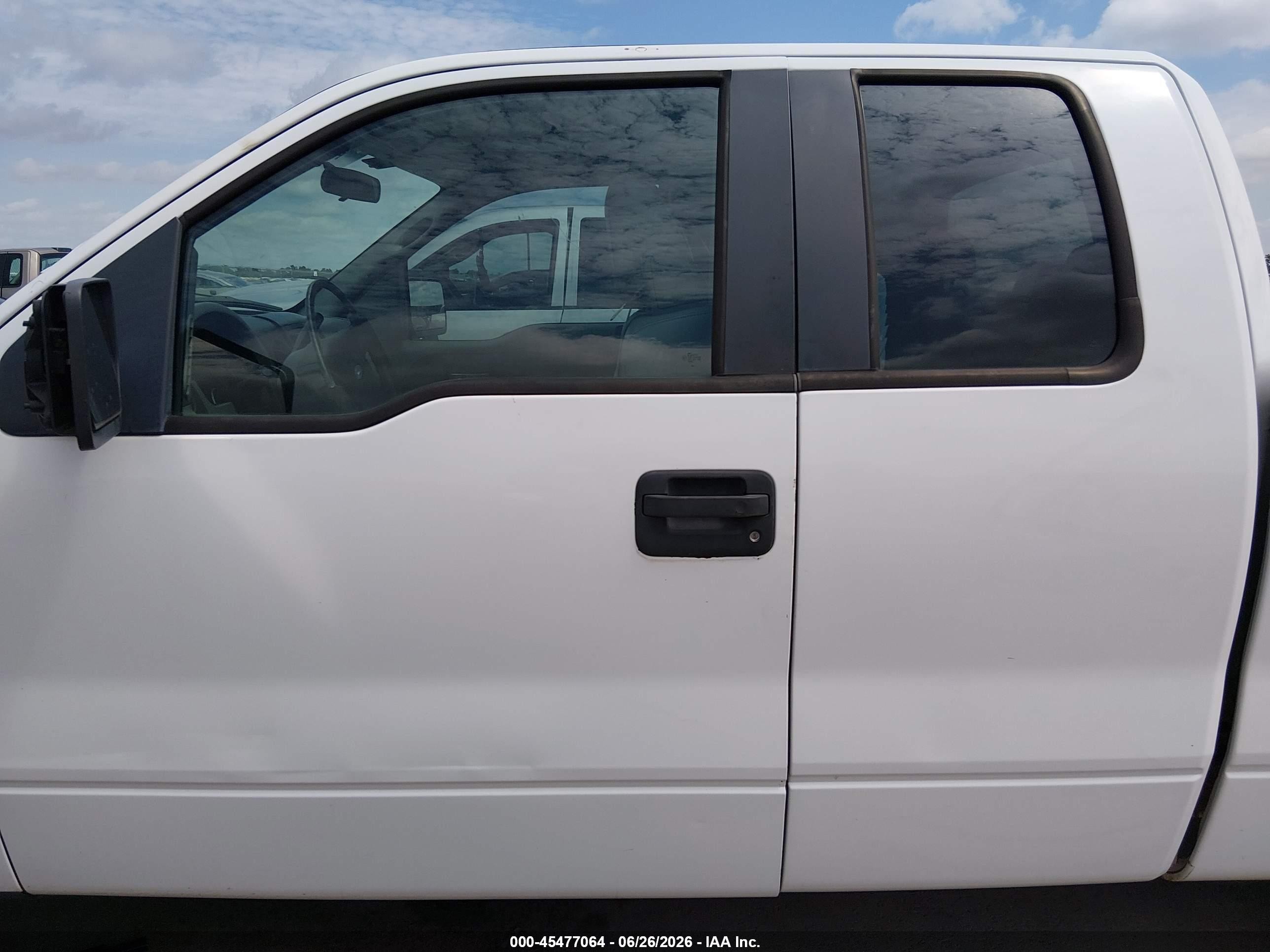 2008 Ford F-150 Xl White vin: 1FTPX14538FB54197