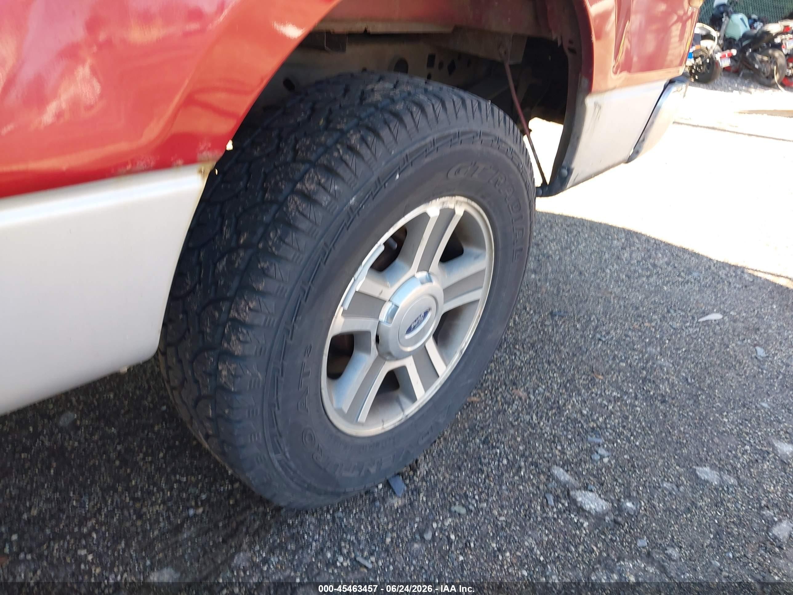 2008 Ford F-150 Xlt Red vin: 1FTPX14538FB61232