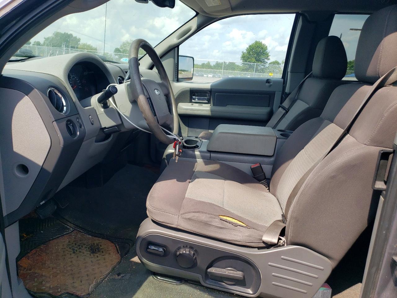 2005 Ford F150 Gray vin: 1FTPX14545FB66306