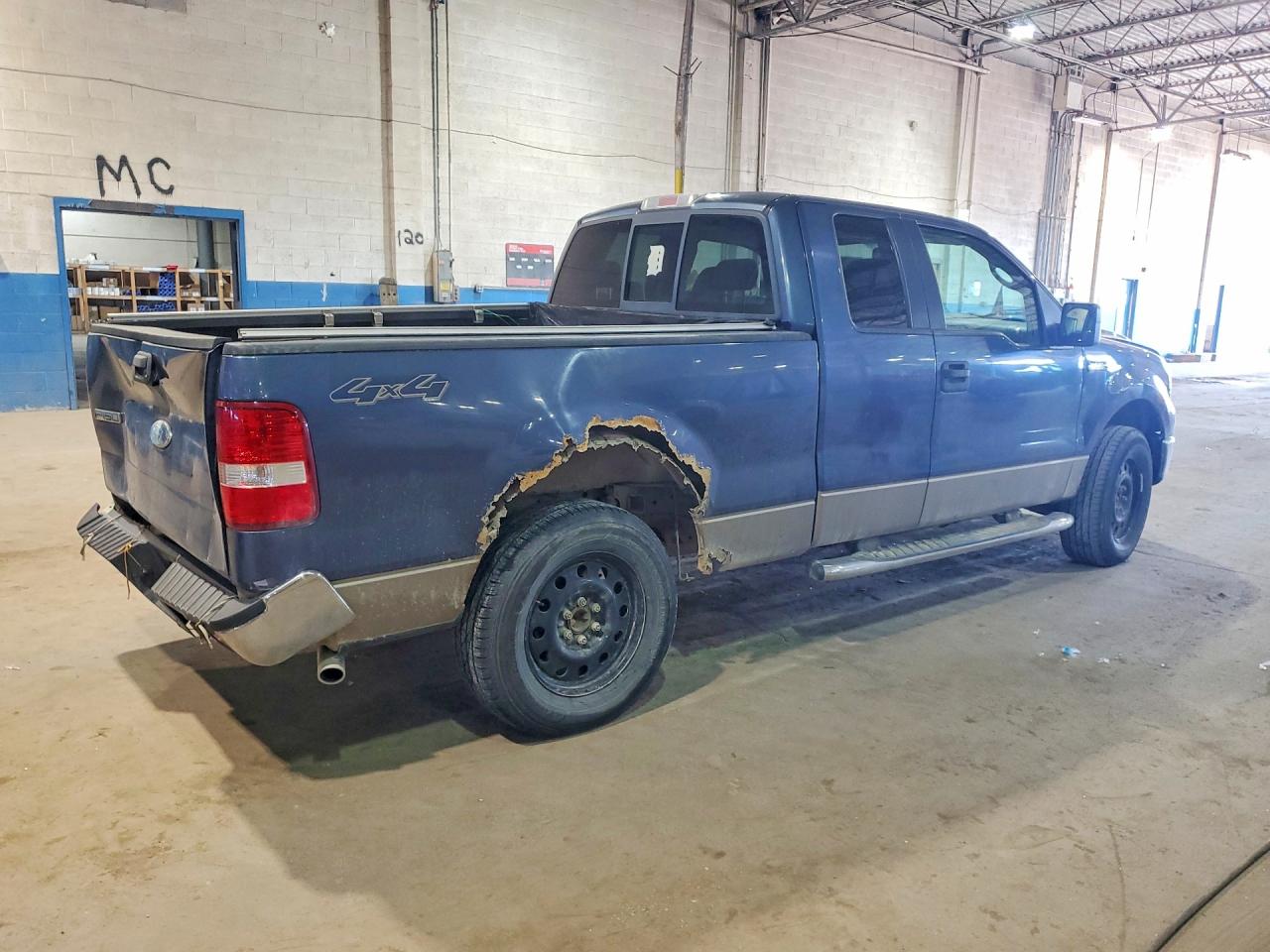 2006 Ford F150 Blue vin: 1FTPX14546FB20105