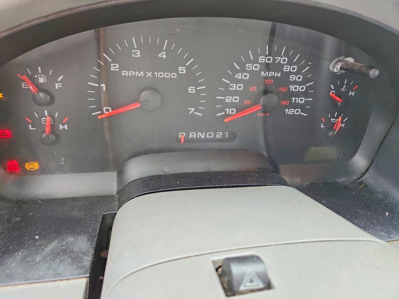 2004 Ford F150 Silver vin: 1FTPX14554FA02691