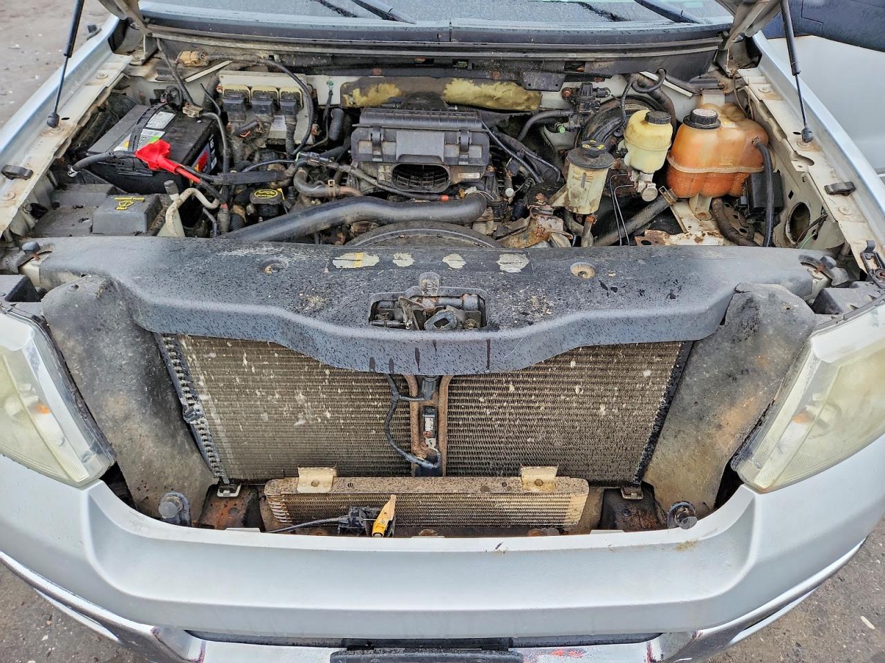 2004 Ford F150 Silver vin: 1FTPX14554FA02691