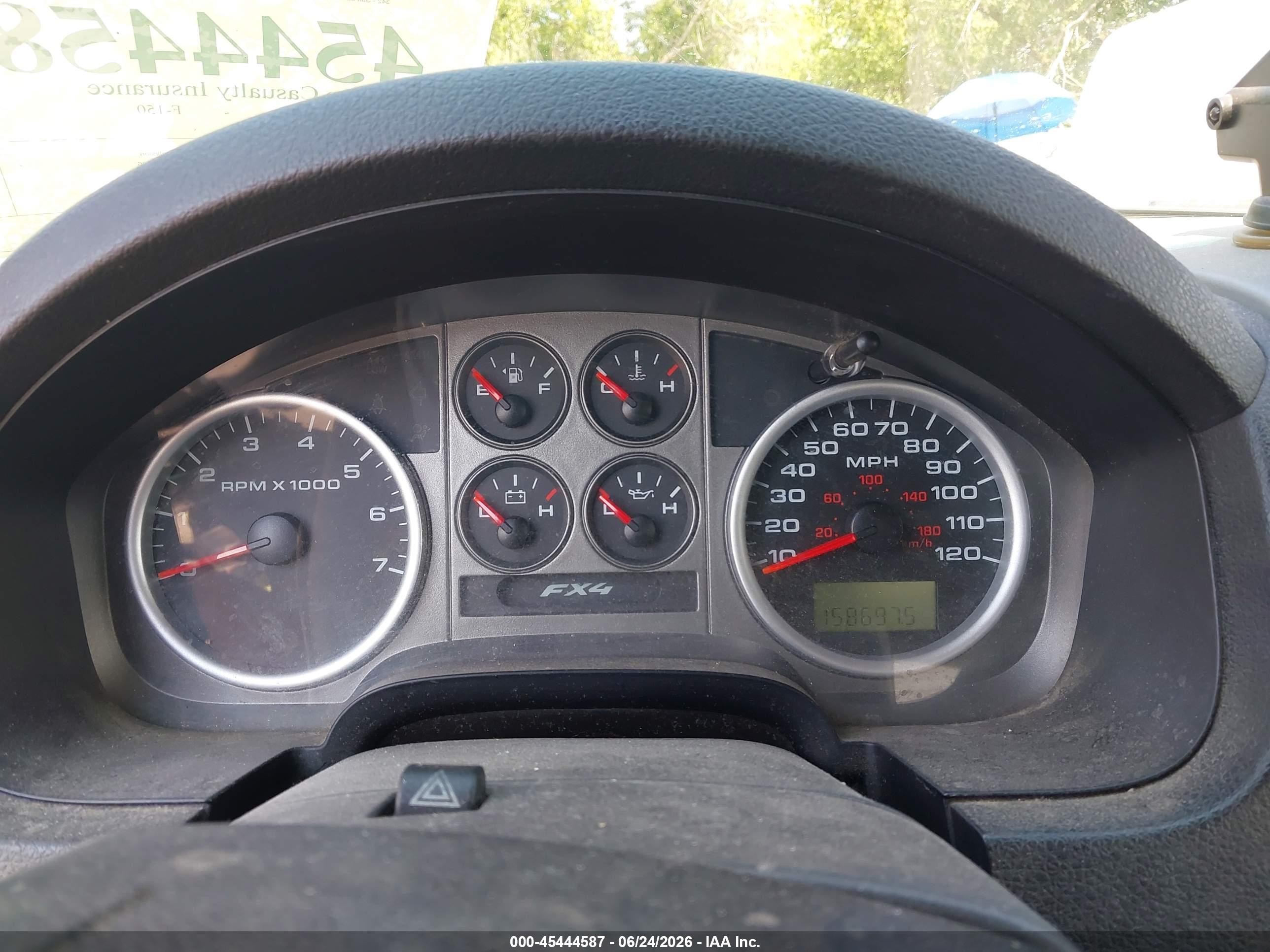 2004 Ford F-150   Gray vin: 1FTPX14554NA60158
