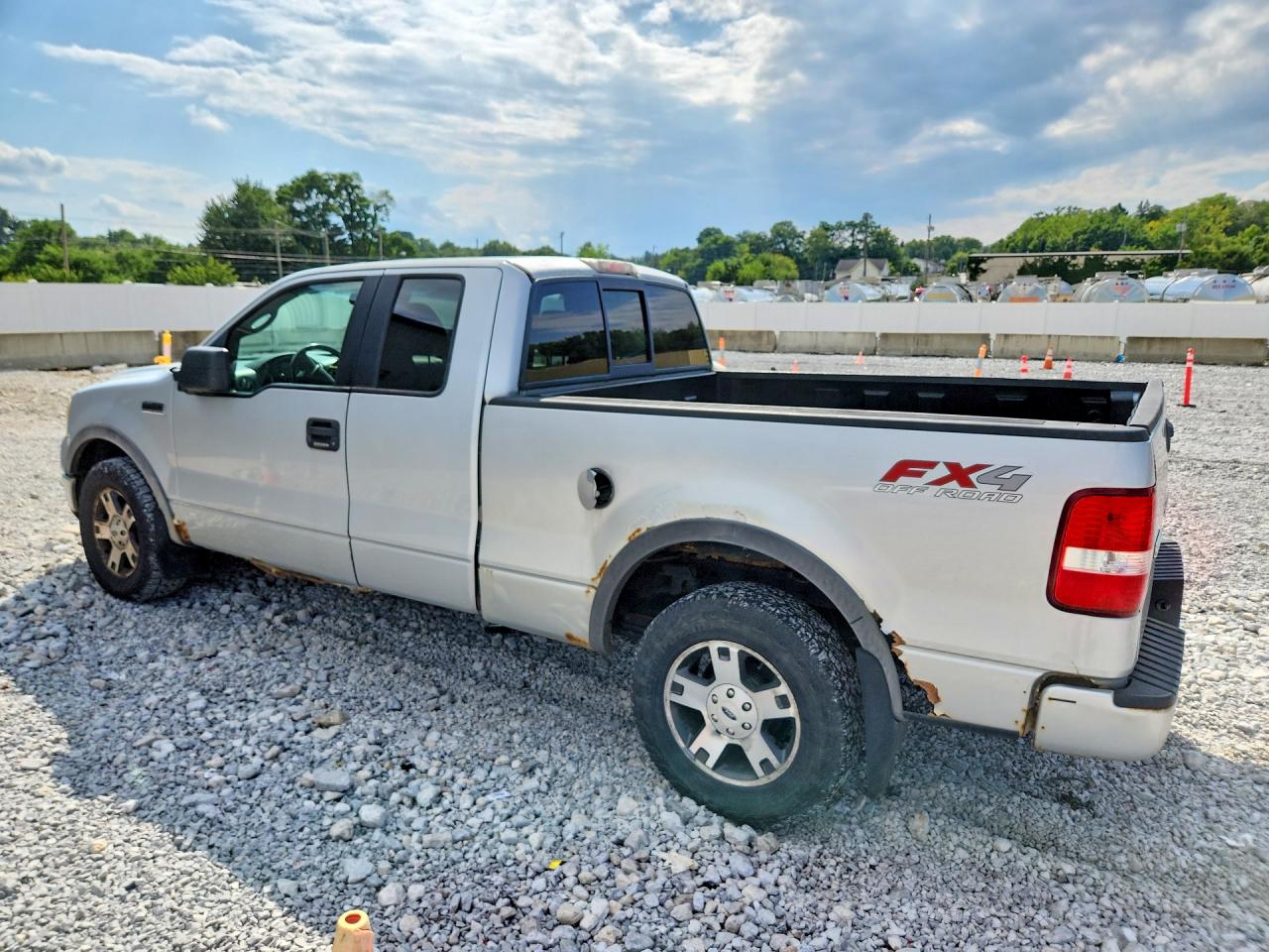 2005 Ford F150 Gray vin: 1FTPX14555NA70867