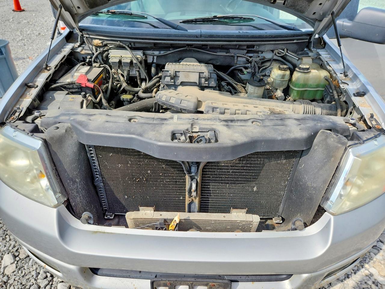 2005 Ford F150 Gray vin: 1FTPX14555NA70867