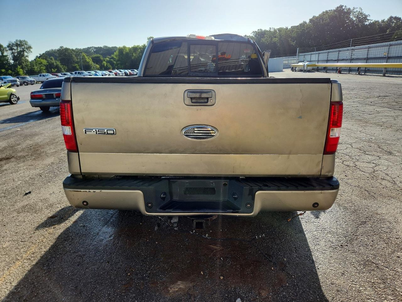 2005 Ford F150 Beige vin: 1FTPX14555NA75244