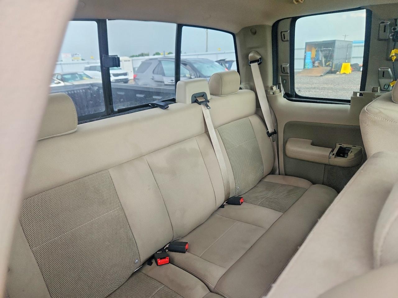 2006 Ford F150 Silver vin: 1FTPX14556FA60917