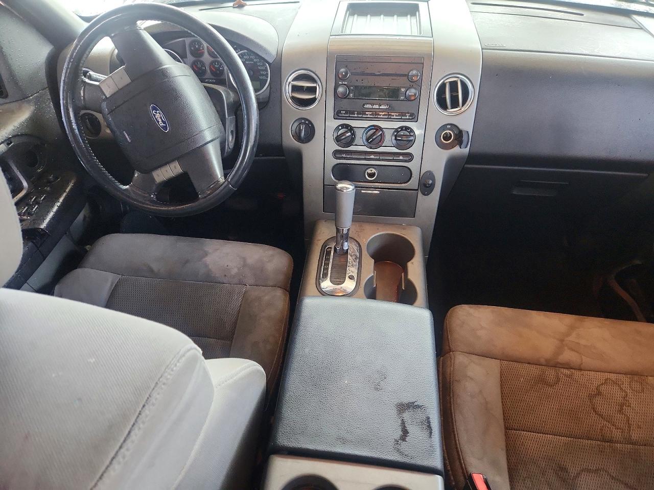 2004 Ford F150 Black vin: 1FTPX14564NB75688