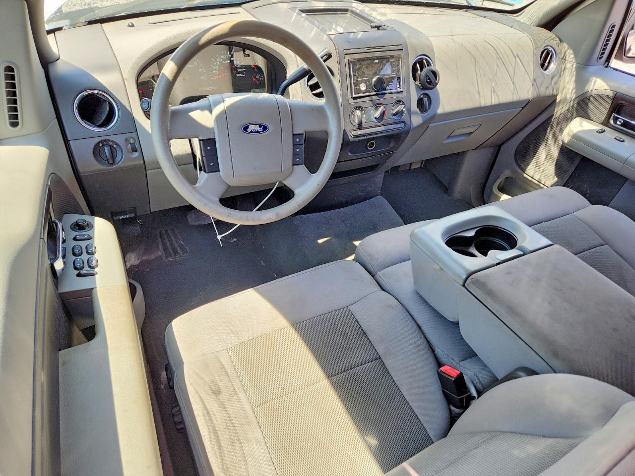 2005 Ford F-150 Silver vin: 1FTPX14565FA24409