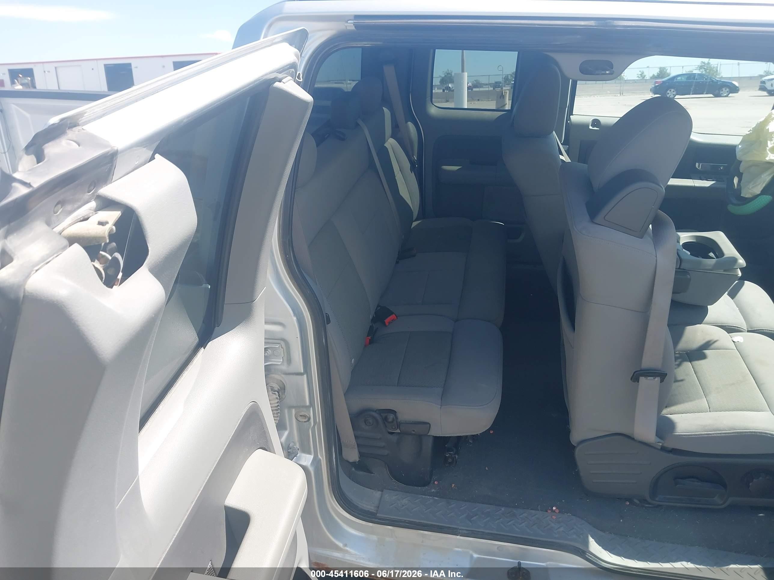 2005 Ford F-150 Fx4/lariat/xl/xlt Silver vin: 1FTPX14565FB59308