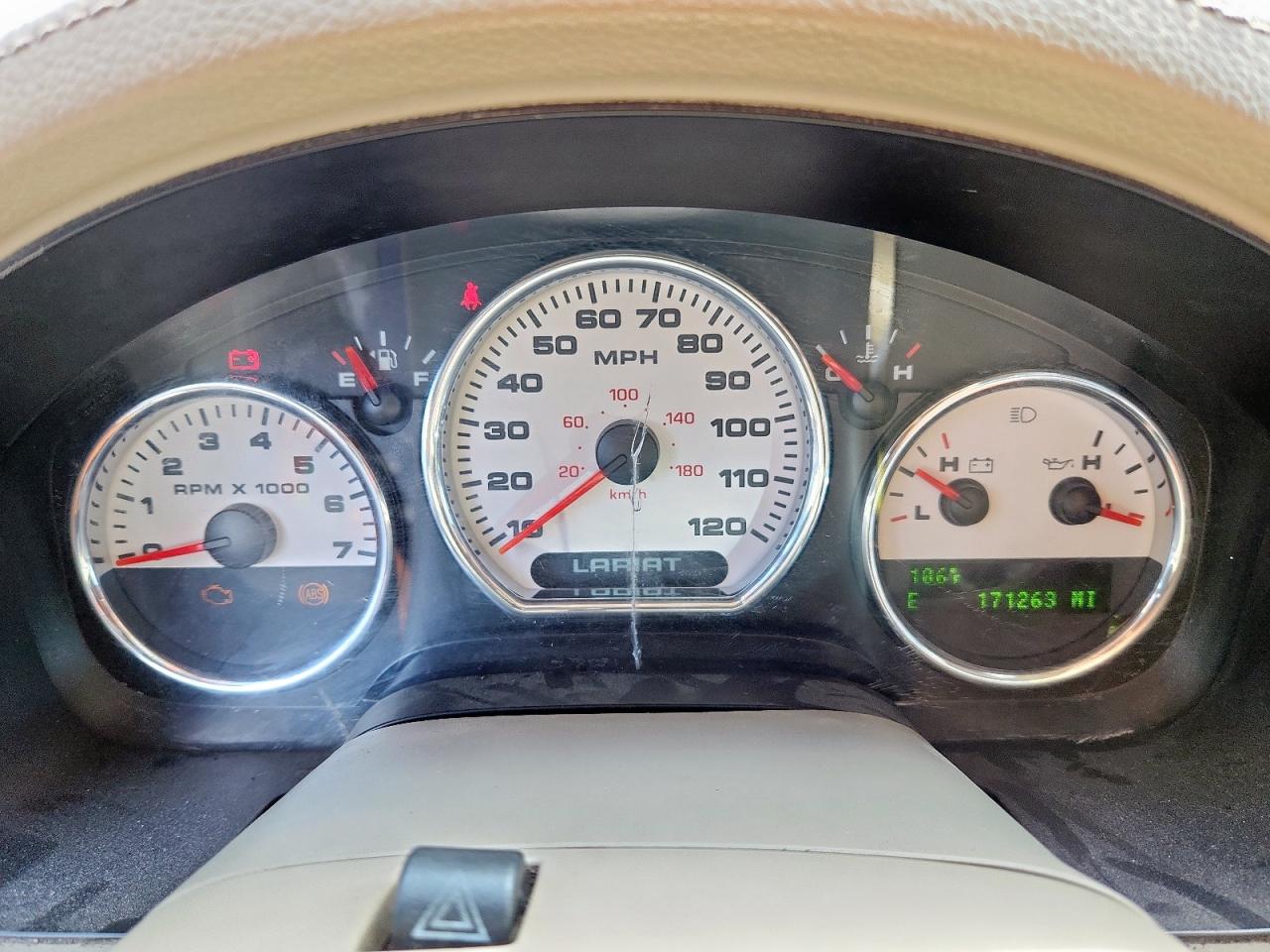 2005 Ford F150 Burgundy vin: 1FTPX14565NA13819
