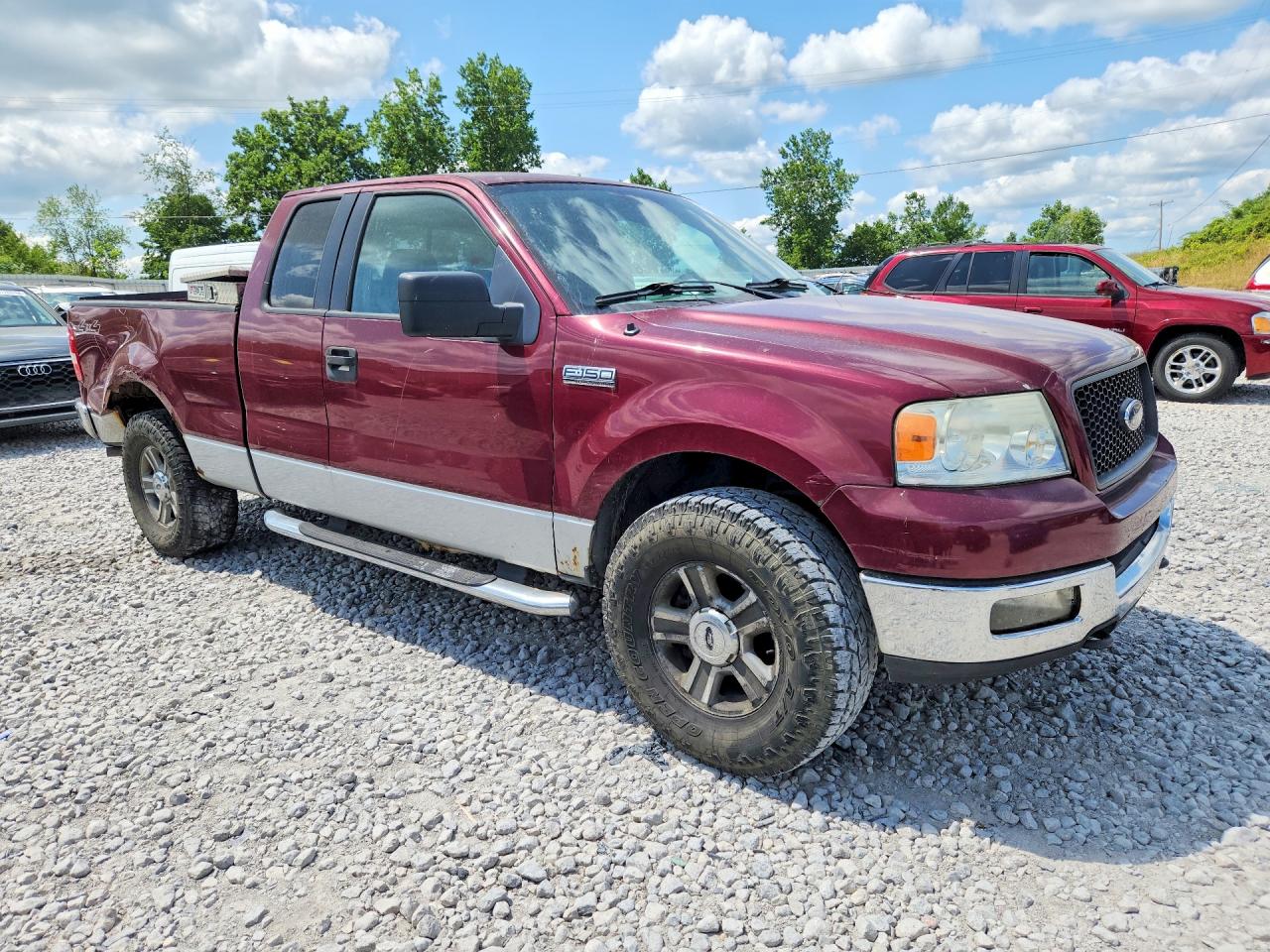 2005 Ford F150 Red vin: 1FTPX14565NA69212