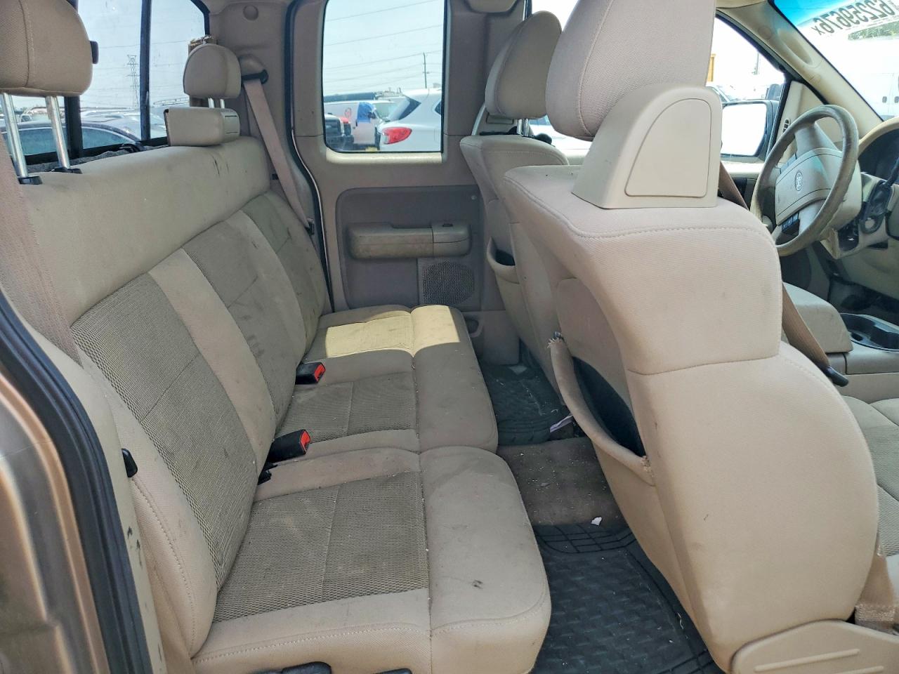 2006 Ford F150 Gold vin: 1FTPX14566FB12720