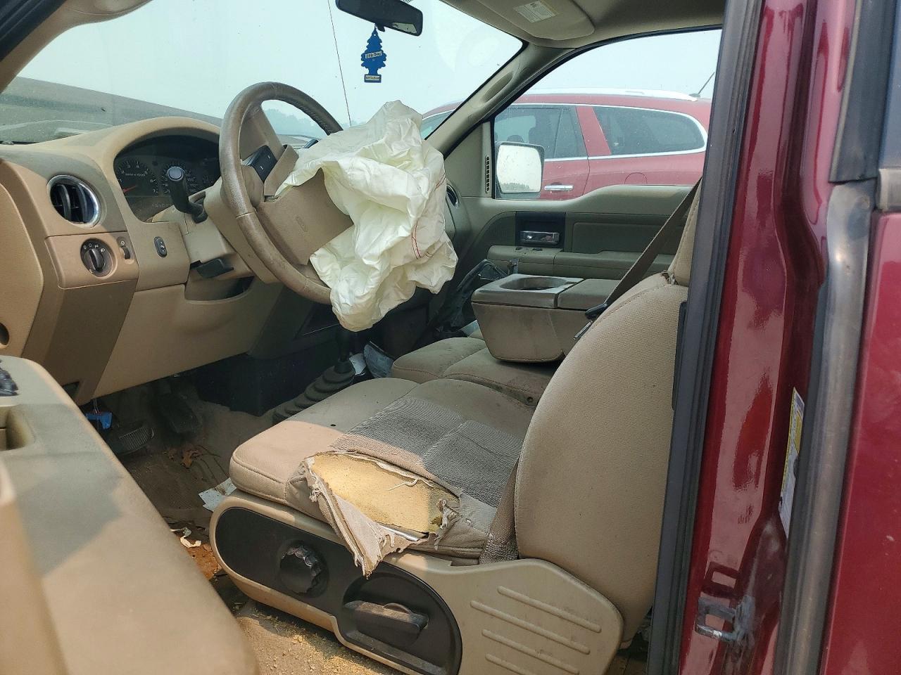 2006 Ford F150 Burgundy vin: 1FTPX14566FB19571