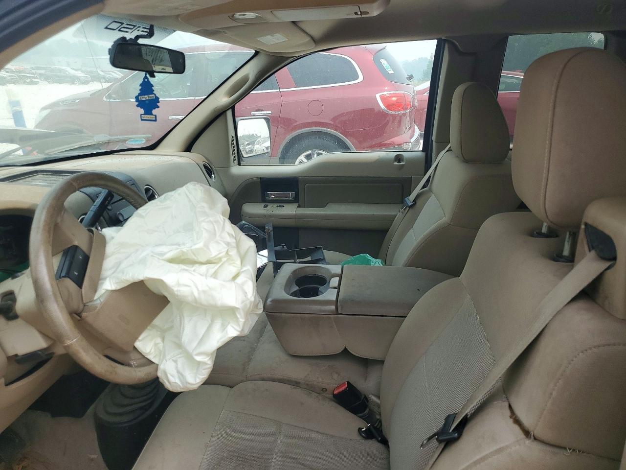 2006 Ford F150 Burgundy vin: 1FTPX14566FB19571