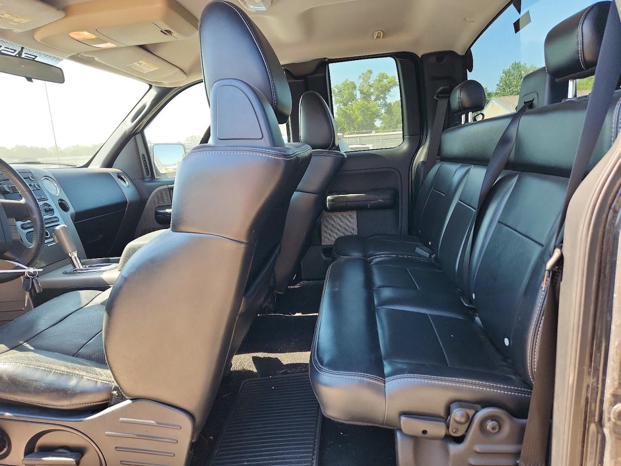 2006 Ford F150 Black vin: 1FTPX14566KA81461