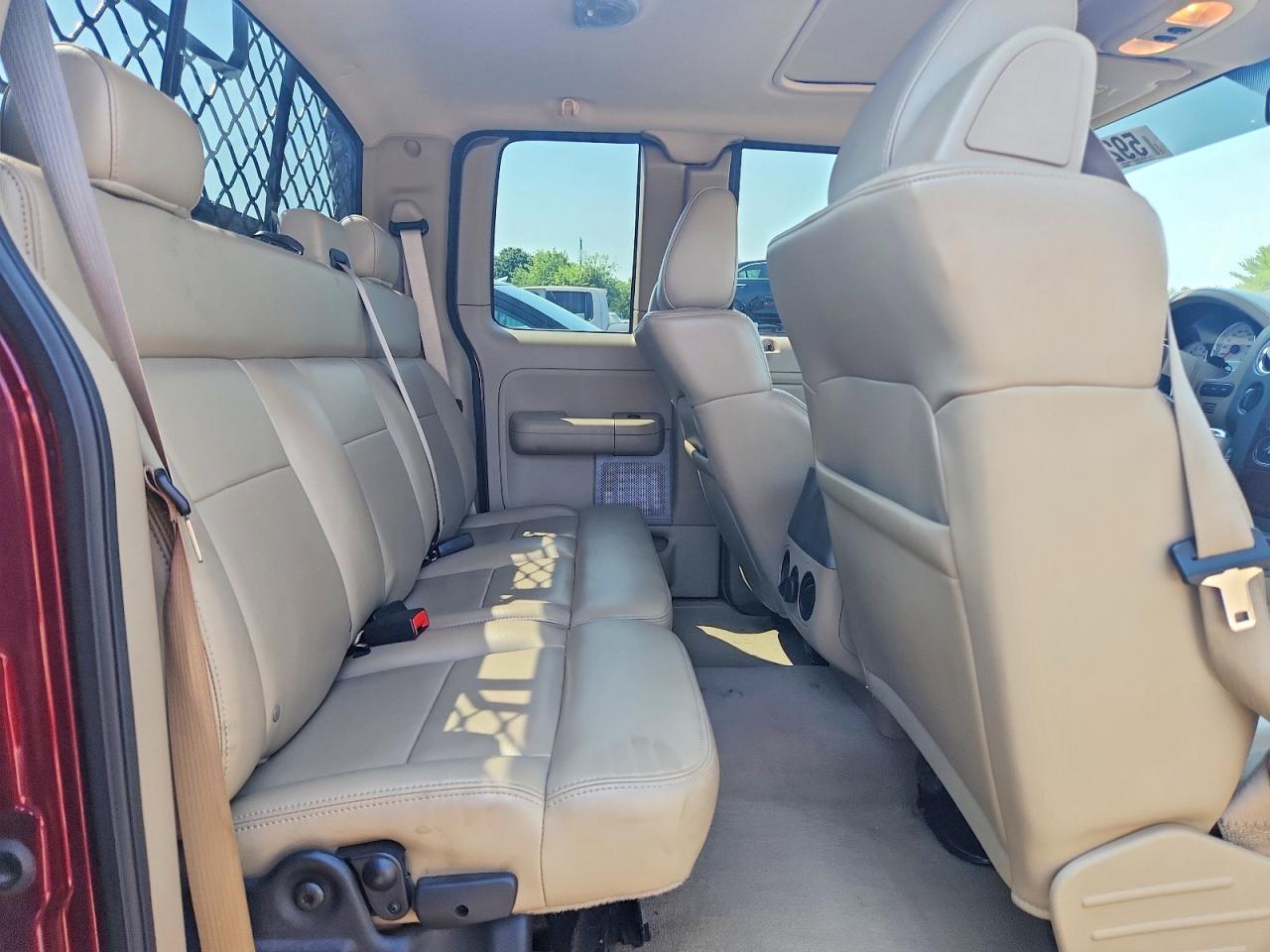 2006 Ford F150 Red vin: 1FTPX14566NA06791