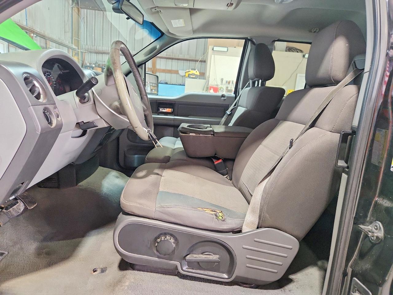 2006 Ford F150 Green vin: 1FTPX14566NB83356