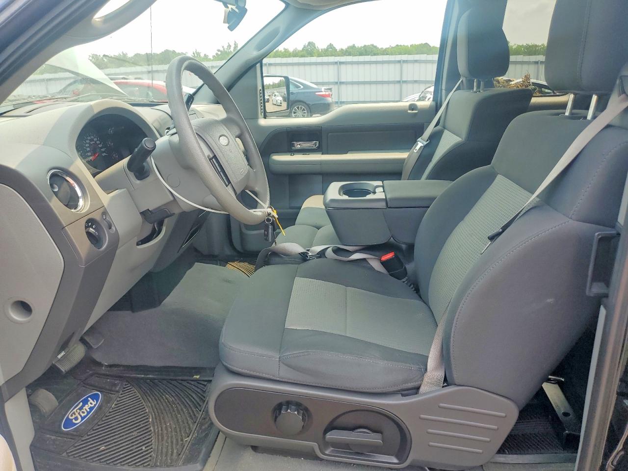 2008 Ford F150 Black vin: 1FTPX14568FA43417