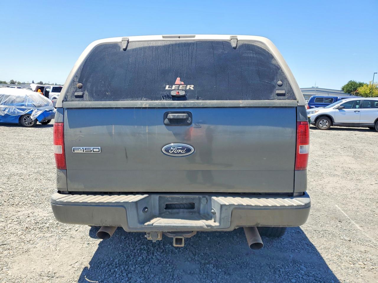 2004 Ford F150 Gray vin: 1FTPX14574NB00501