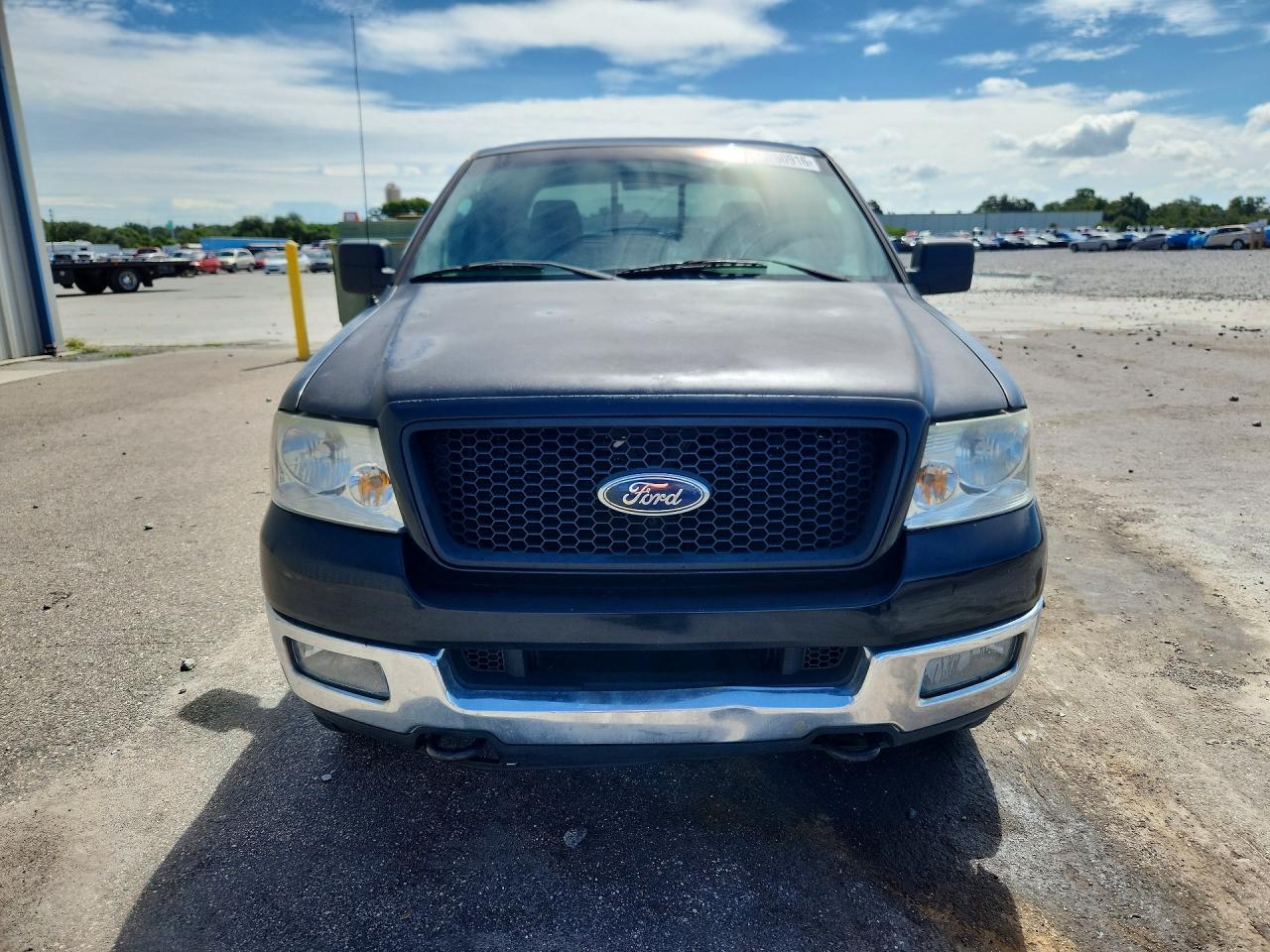 2005 Ford F150 Black vin: 1FTPX14575FA90306
