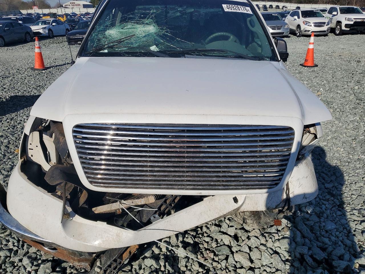 2006 Ford F150 Белый vin: 1FTPX14576FA34562