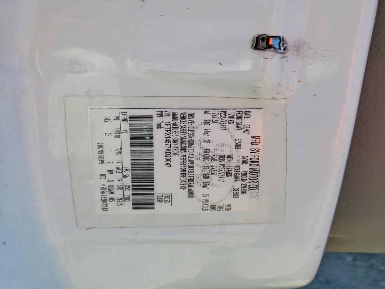 2007 Ford F150 White vin: 1FTPX14577KD20047