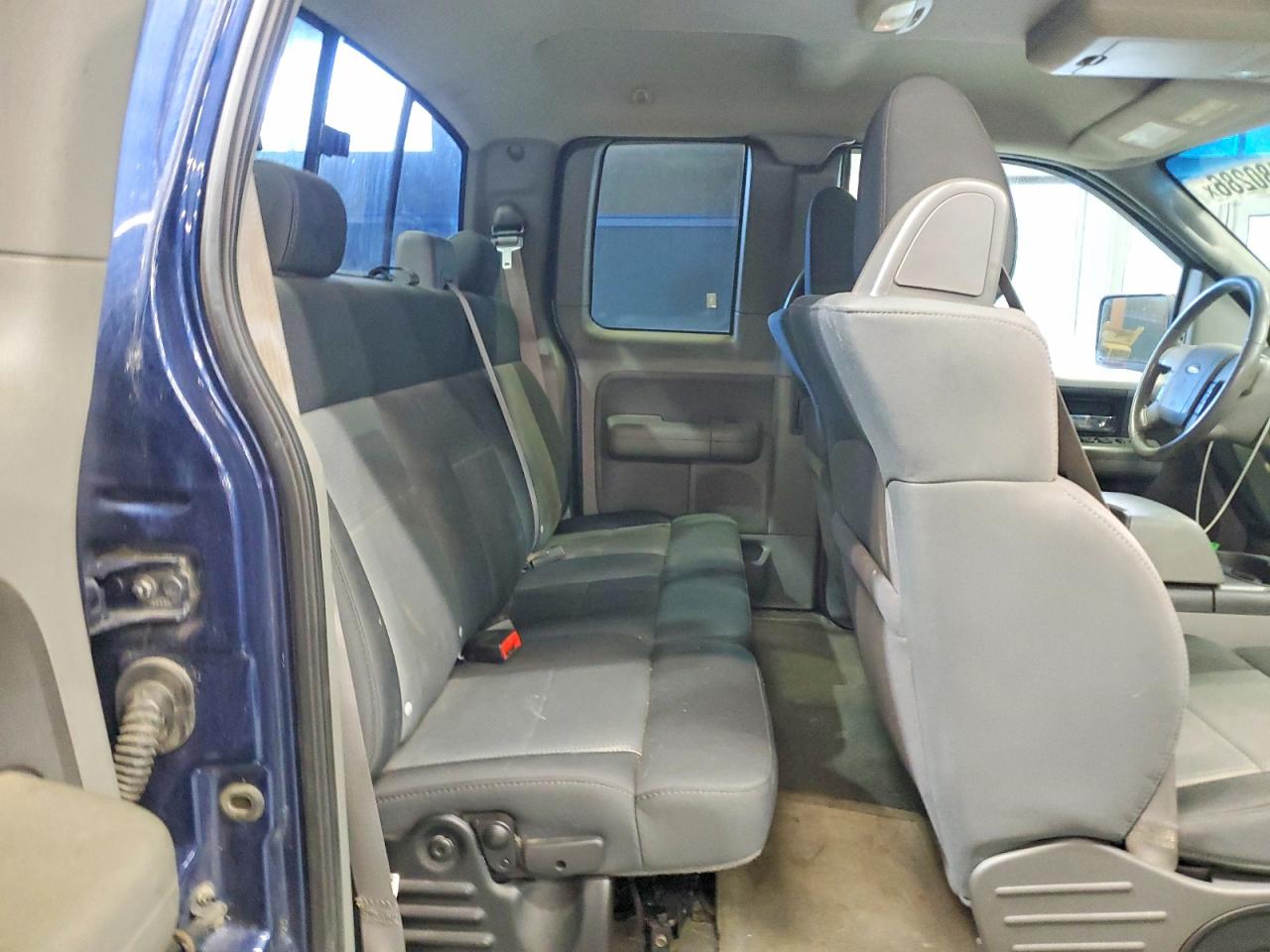 2008 Ford F150 Blue vin: 1FTPX14578FB22692