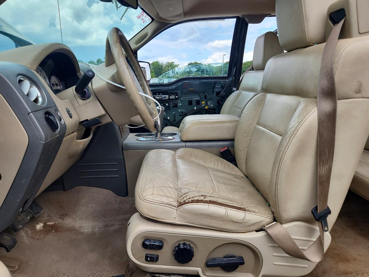 2004 Ford F150 Green vin: 1FTPX14584KD11823
