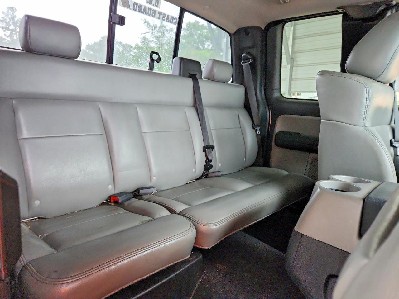 2004 Ford F150 Gray vin: 1FTPX14584NA08457