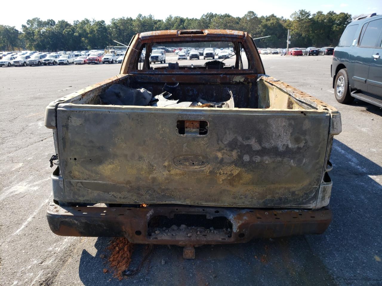 2004 Ford F150 Burn vin: 1FTPX14584NA39515