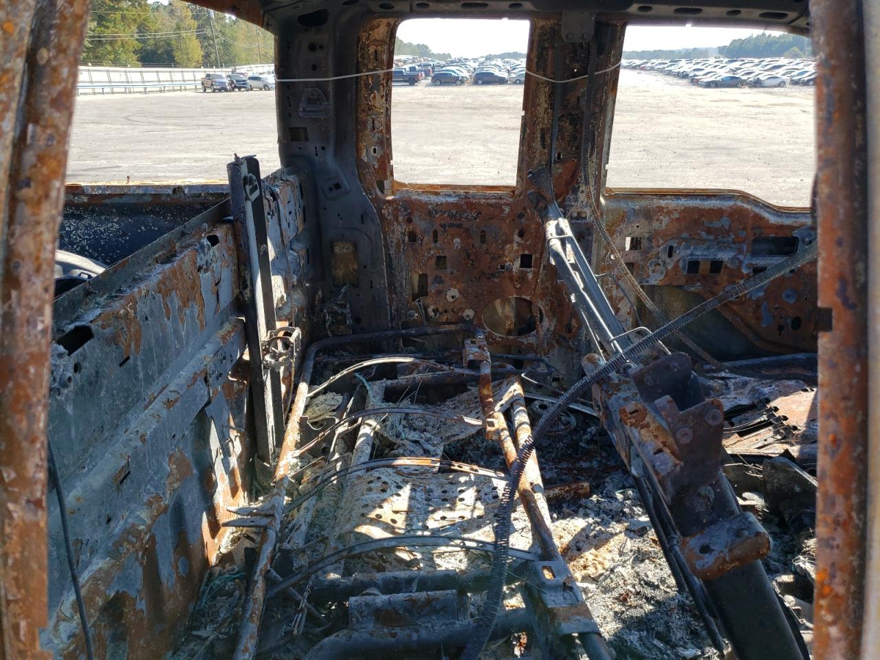 2004 Ford F150 Burn vin: 1FTPX14584NA39515