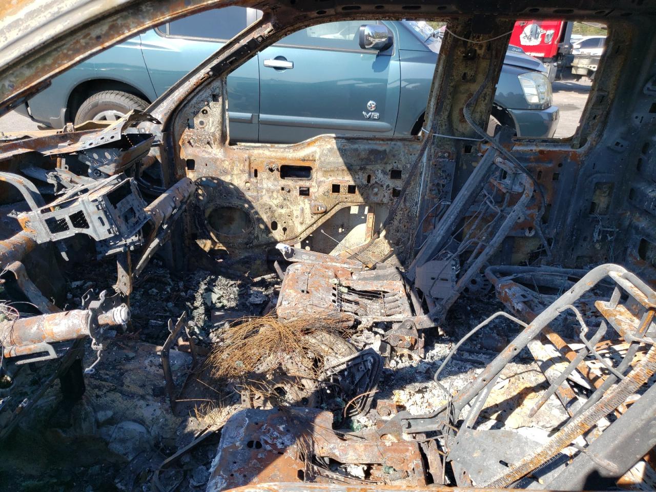 2004 Ford F150 Burn vin: 1FTPX14584NA39515