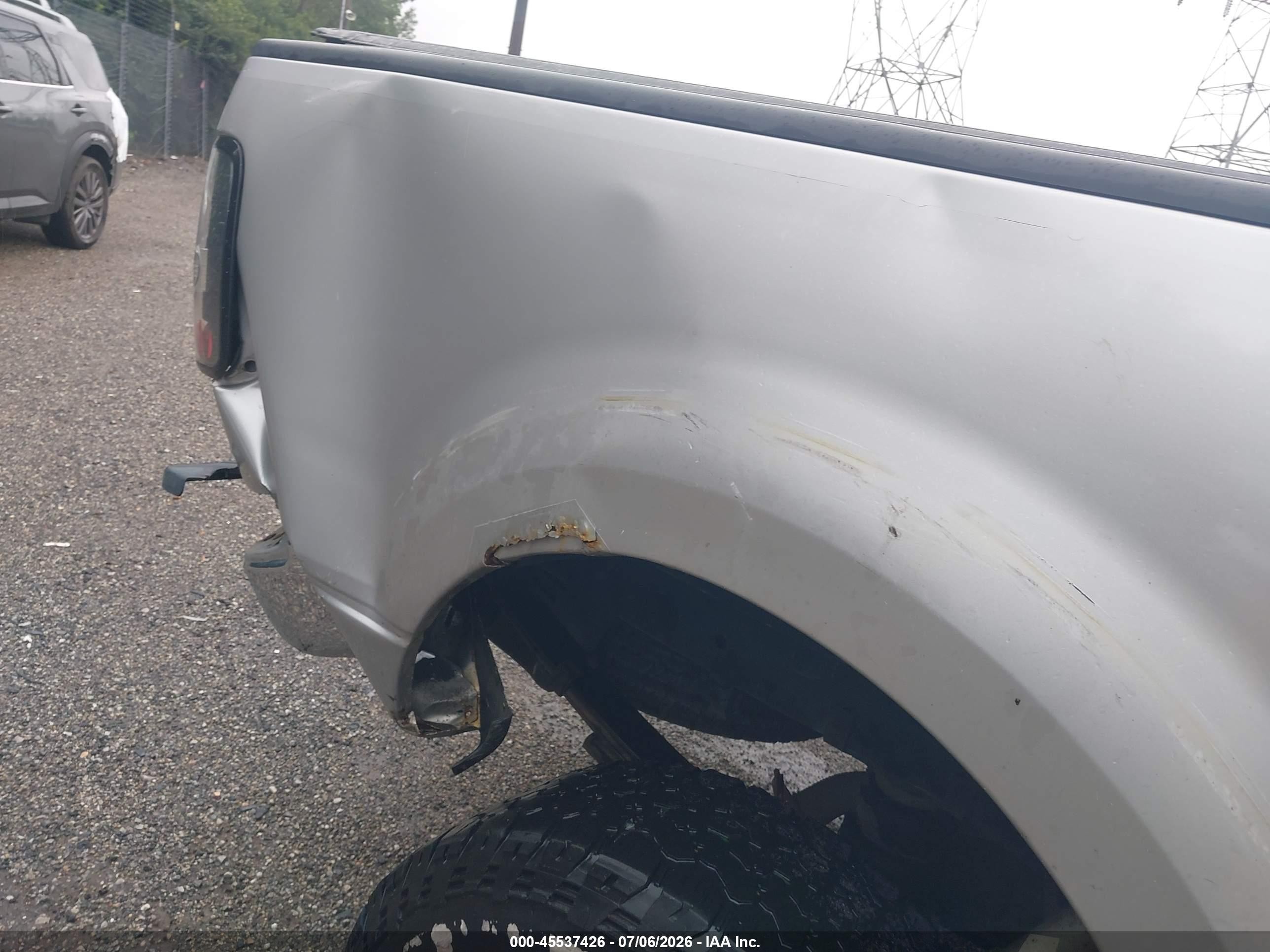 2004 Ford F-150 Fx4/lariat/xl/xlt Silver vin: 1FTPX14584NB11619