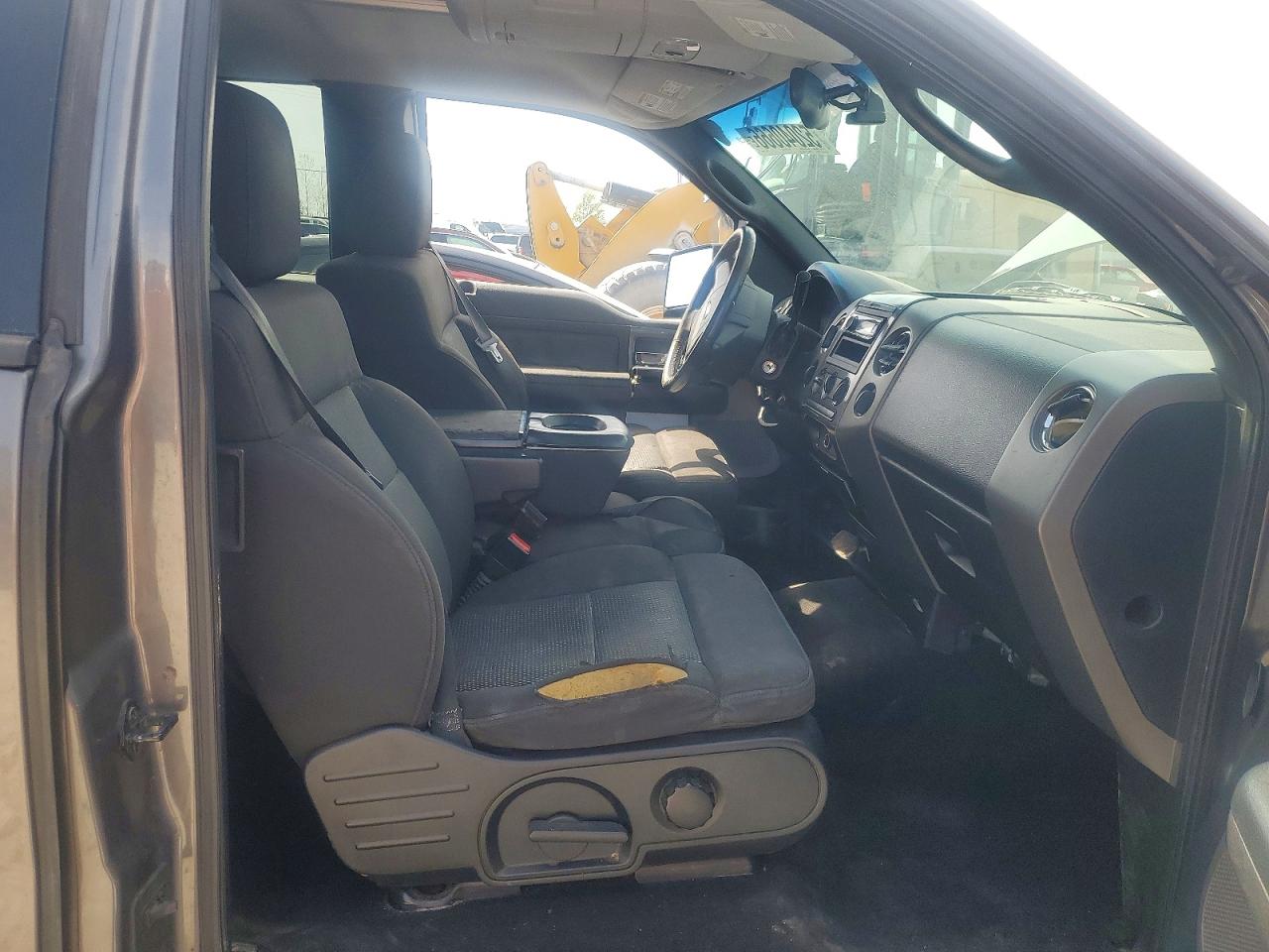 2005 Ford F150 Charcoal vin: 1FTPX14585KB73086