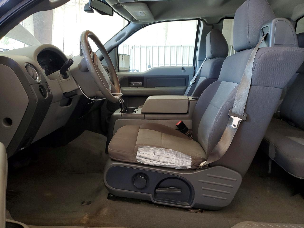 2005 Ford F150 Blue vin: 1FTPX14585NB37039
