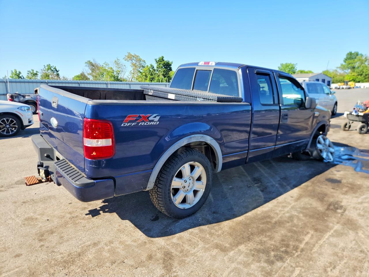 2007 Ford F150 Blue vin: 1FTPX14587NA77847