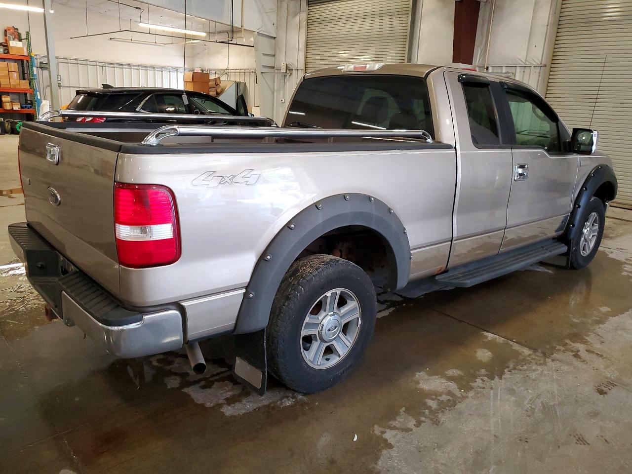 2005 Ford F150 Brown vin: 1FTPX14595FB17425