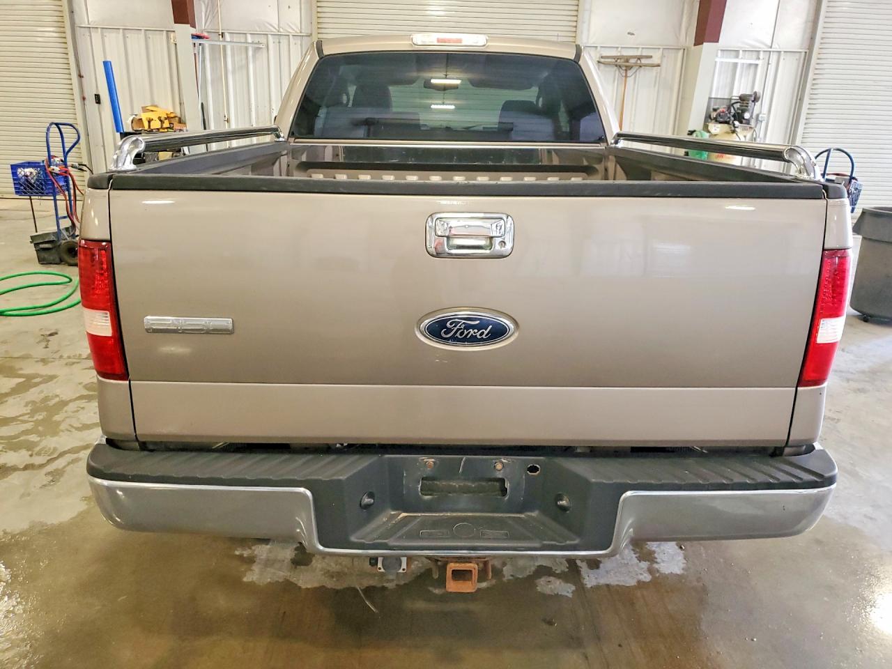2005 Ford F150 Brown vin: 1FTPX14595FB17425