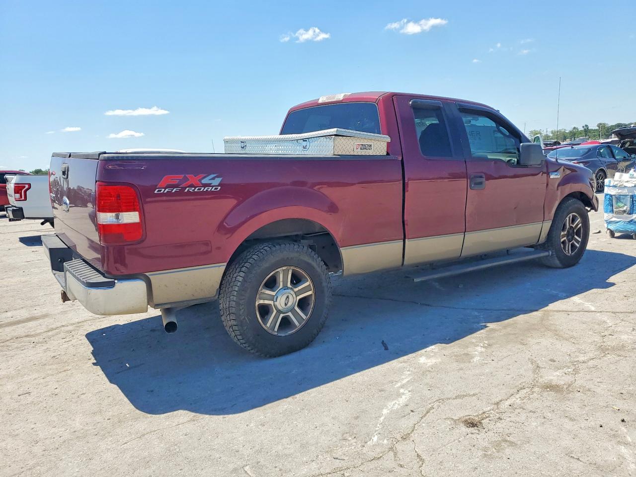 2005 Ford F150 Maroon vin: 1FTPX14595NB57218