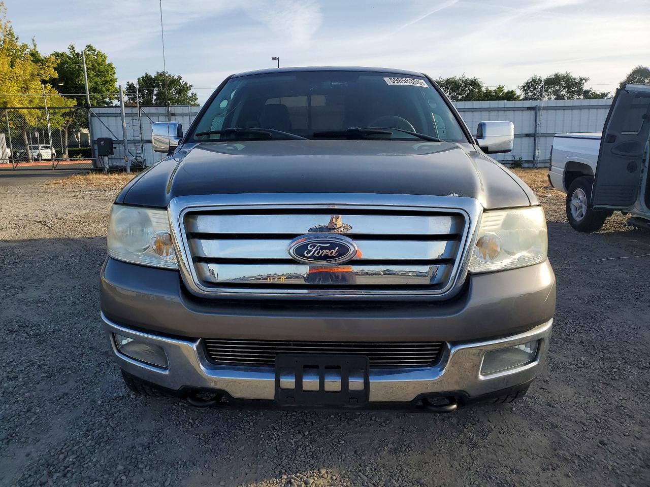 2005 Ford F150 Gray vin: 1FTPX14595NC09883
