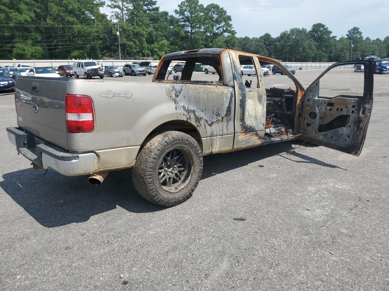 2004 Ford F150 Пожар vin: 1FTPX145X4NA57109