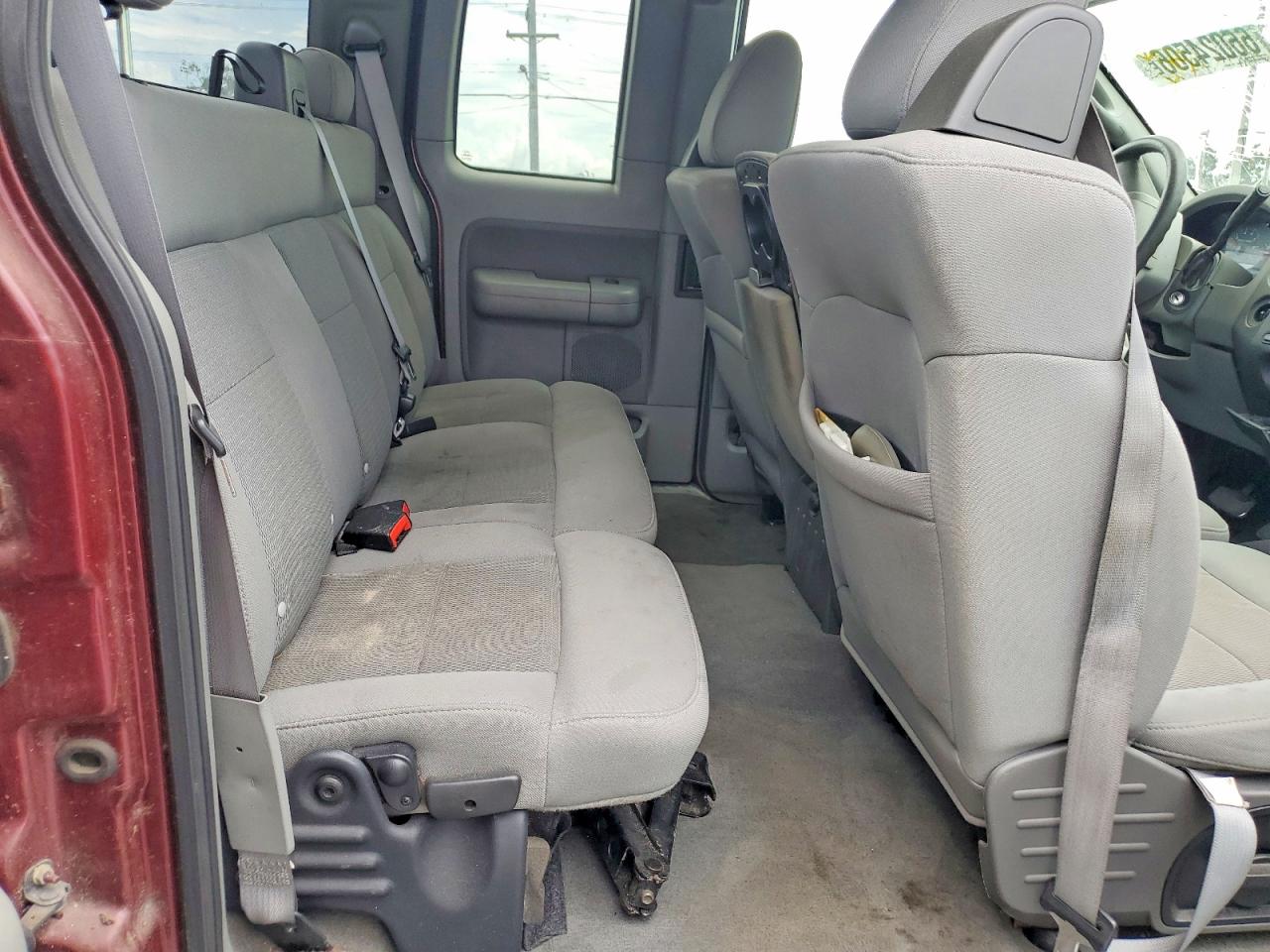 2004 Ford F150 Burgundy vin: 1FTPX145X4NB38949
