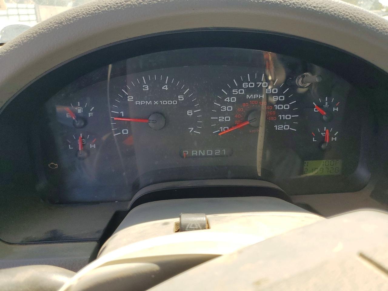 2005 Ford F150 Black vin: 1FTPX145X5FB10659