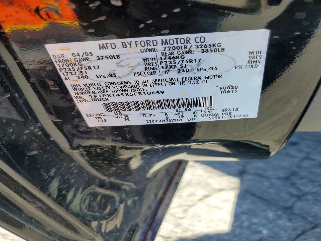 2005 Ford F150 Black vin: 1FTPX145X5FB10659