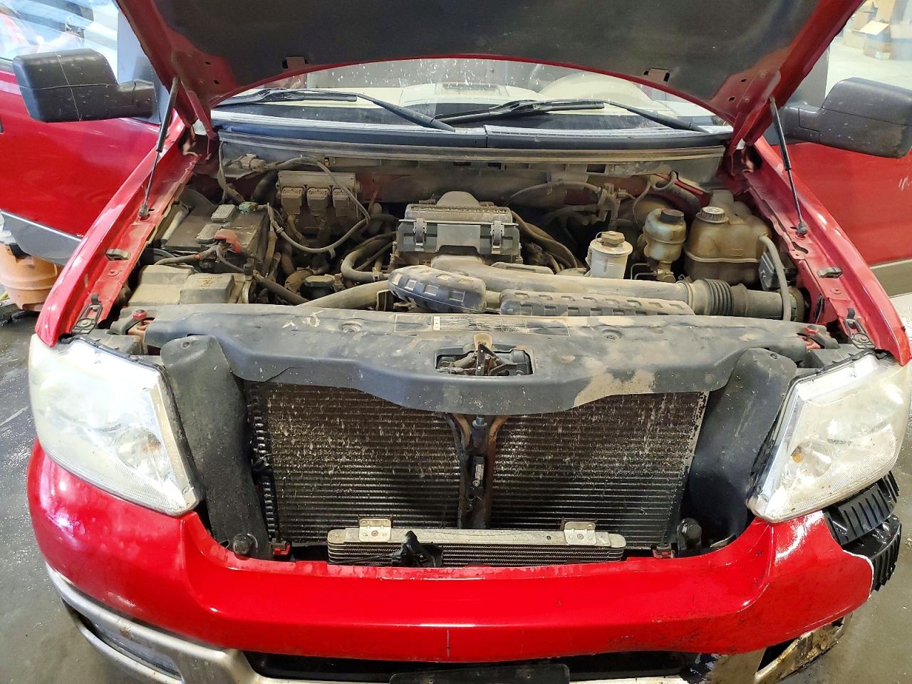 2005 Ford F150 Red vin: 1FTPX145X5NC07513