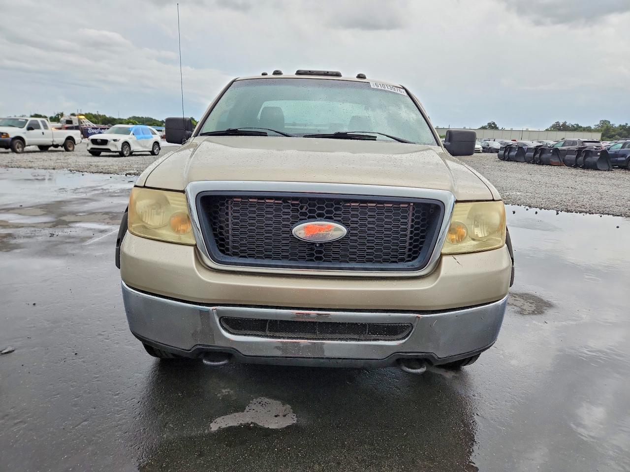 2007 Ford F150 Gold vin: 1FTPX145X7FB61968