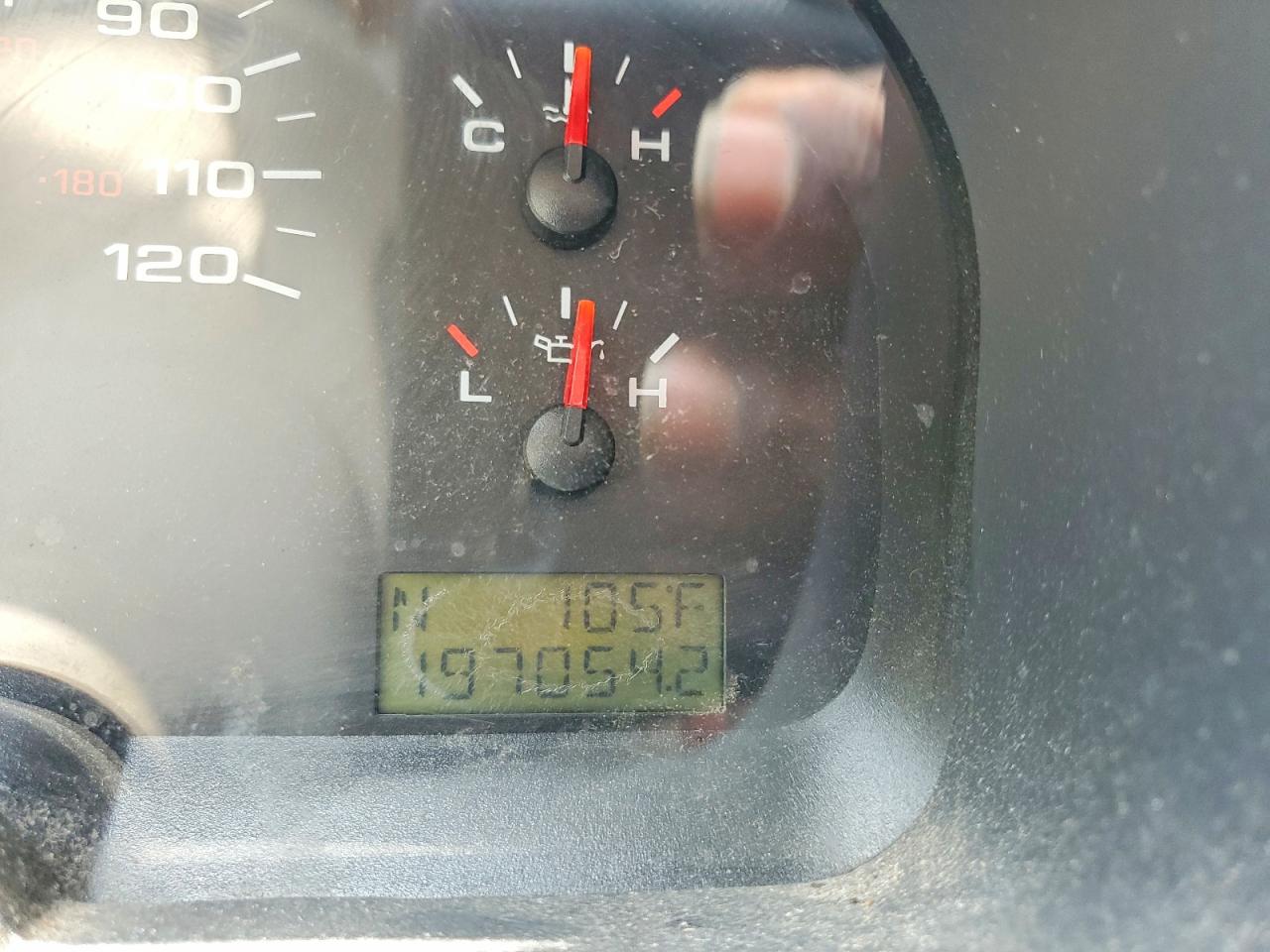 2007 Ford F150 Two Tone vin: 1FTPX14V07NA21661