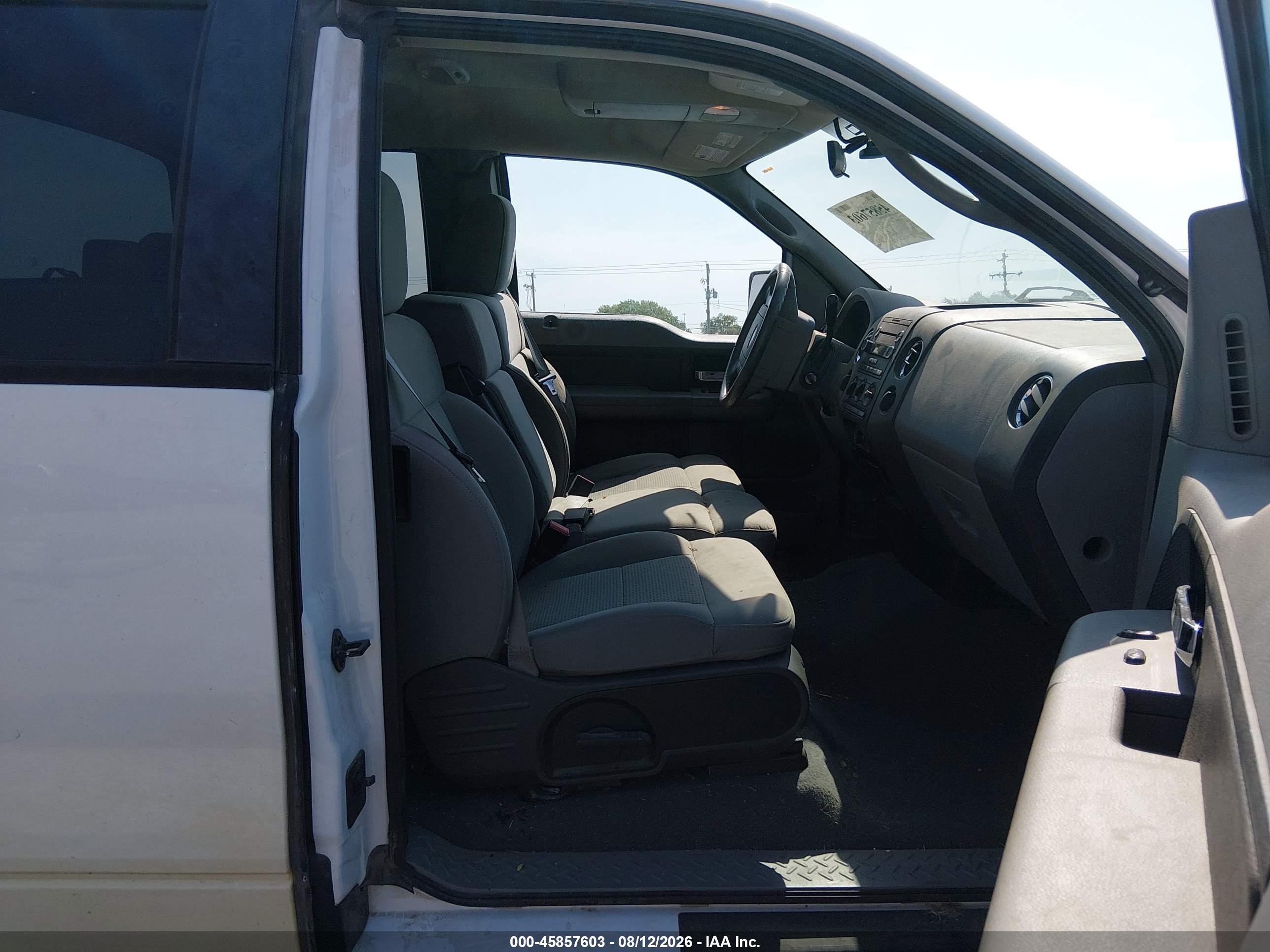 2008 Ford F-150 60th Anniversary/fx4/lariat/xl/xlt White vin: 1FTPX14V08KD12678
